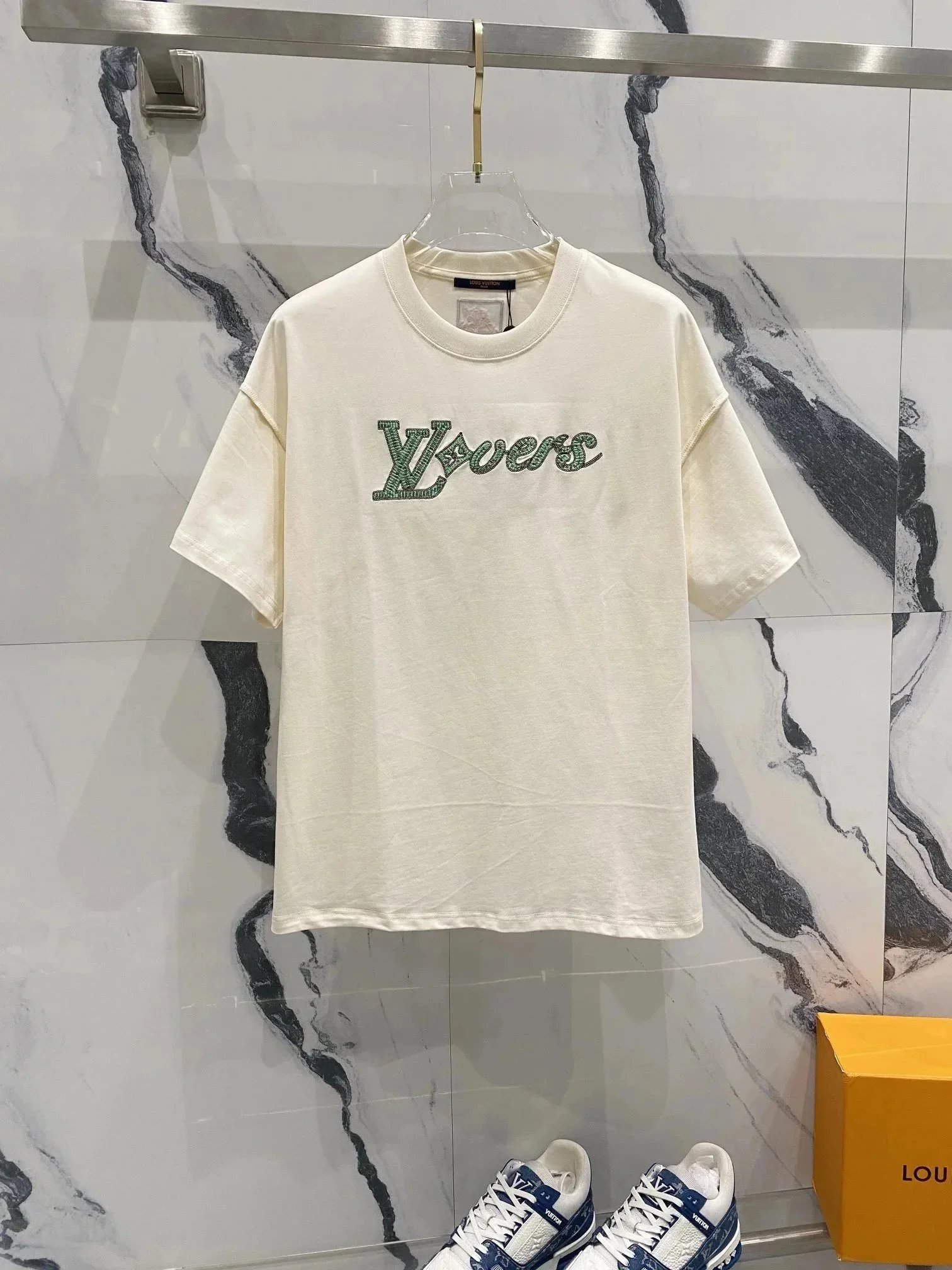 Louis Vuitton T-Shirts Short-Sleeve Logo Print T-Shirt — 52