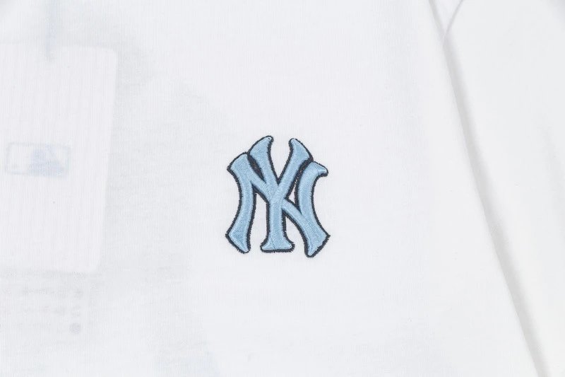 MLB Pocket Detail T-Shirt Off-White - 49