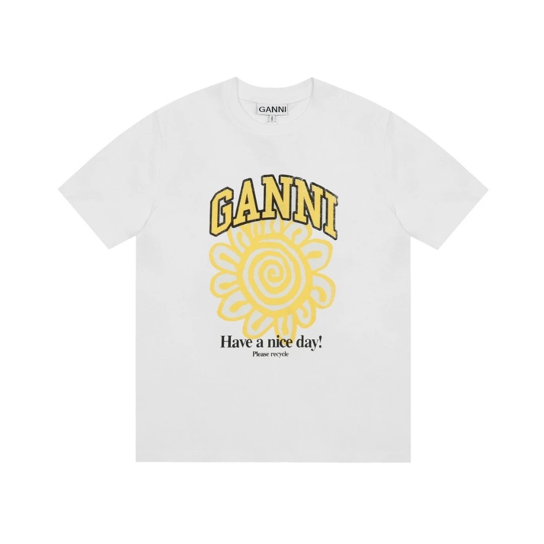 GANNI T-Shirts Graphic Print Short-Sleeve T-Shirt — 32