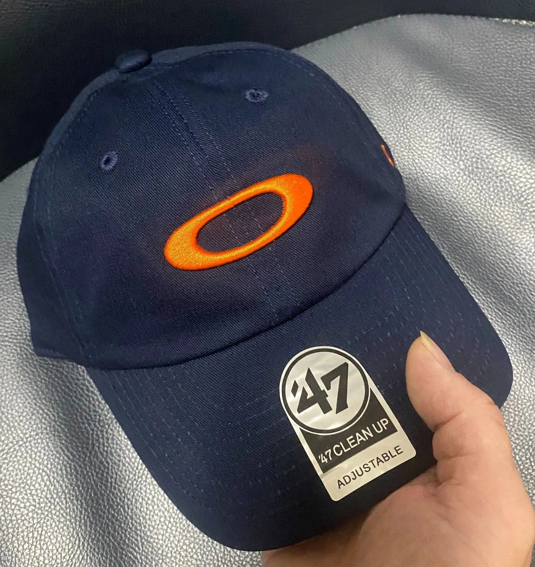 Oakley Hats Baseball Cap with Embroidered Ellipse Logo — Dark blue