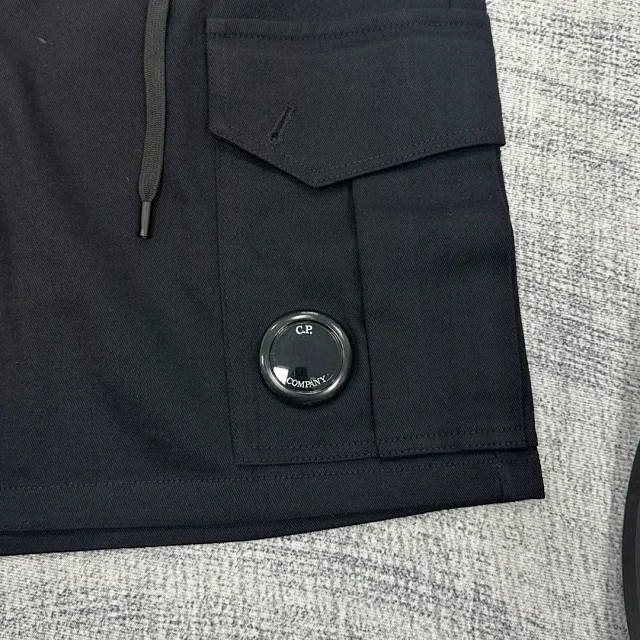 C.P. Company Shorts Drawstring Cargo Lens product detail image 13