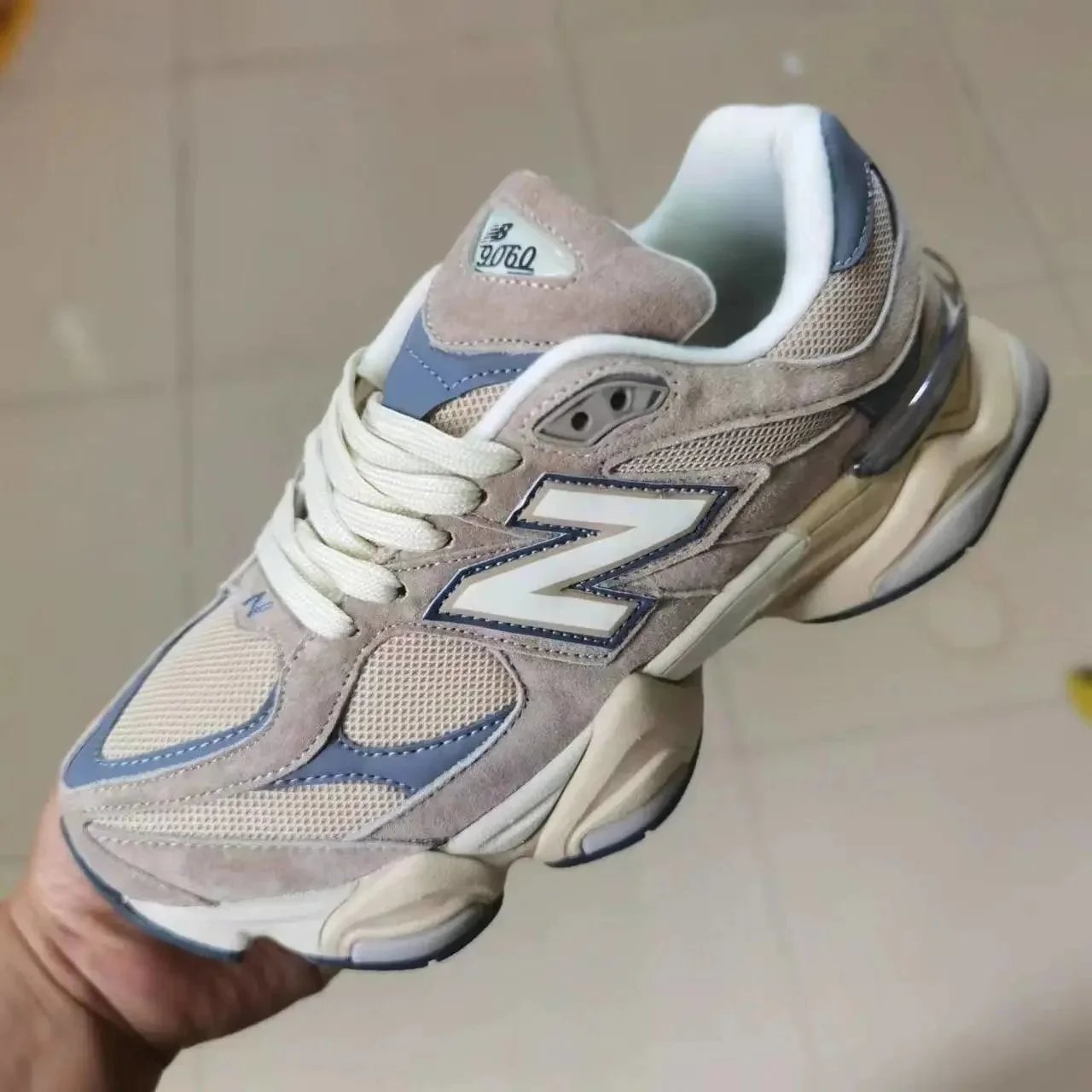 Unbranded Sneakers Chunky mesh with N-shaped side logo — 05