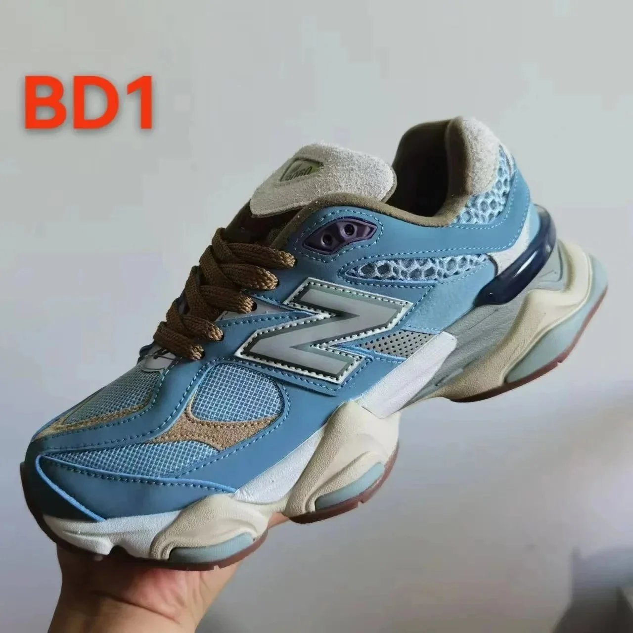 Unbranded Sneakers Chunky mesh with N-shaped side logo — 19