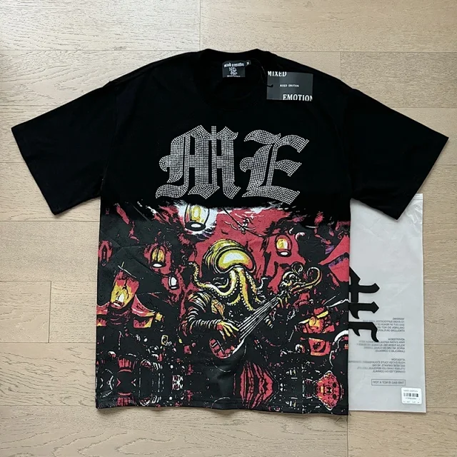 Mixed Emotion T-Shirts Graphic Print product detail image 18