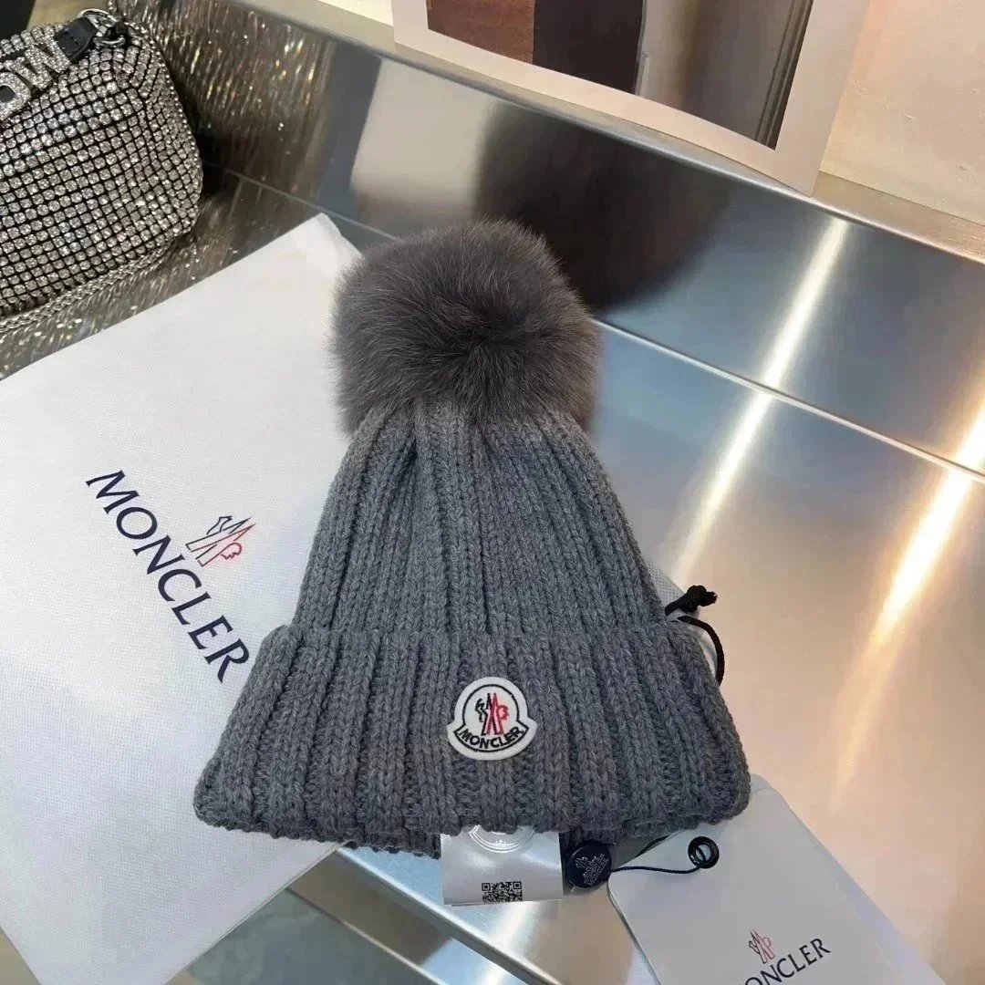 Moncler Hats Rib-Knit Cuffed Beanie — 208