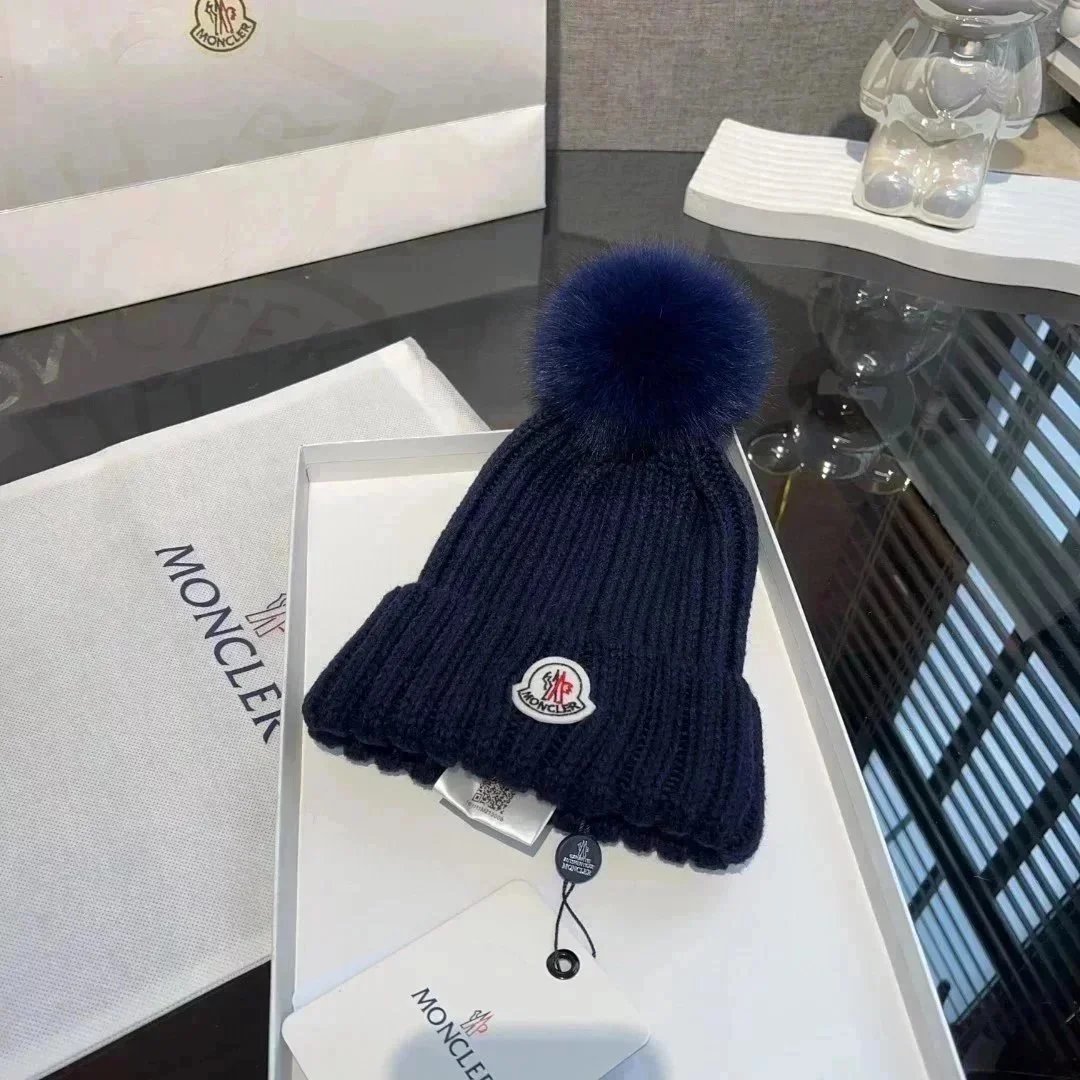 Moncler Hats Rib-Knit Cuffed Beanie — 209
