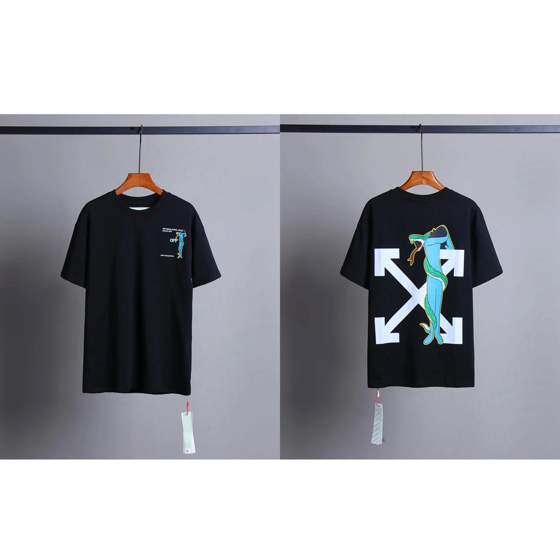 Off-White T-Shirts Arrow graphic print — 2082 Black