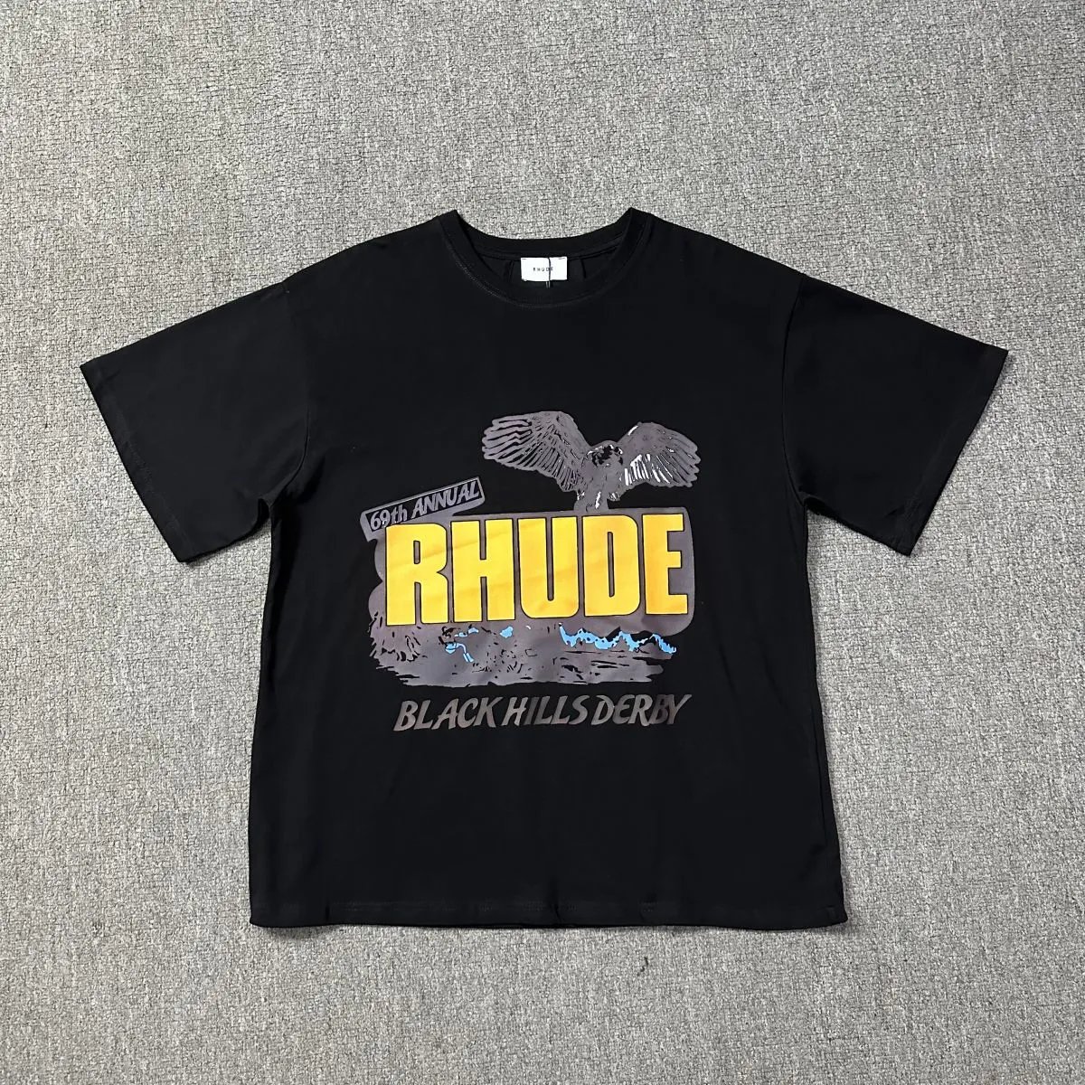 Rhude T-Shirts Cannes graphic print — 1199 black