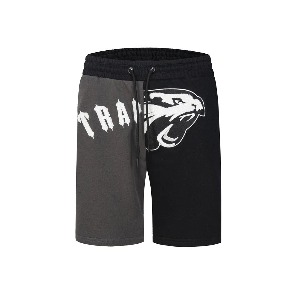 Trapstar T-Shirts Graphic Logo T-Shirt — 6920 Black shorts