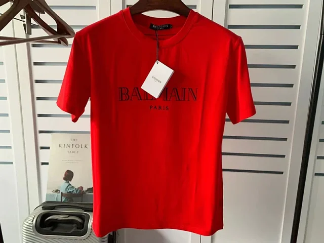 Balmain T-Shirts Logo-print short-sleeve T-shirt with shoulder buttons product detail image 40
