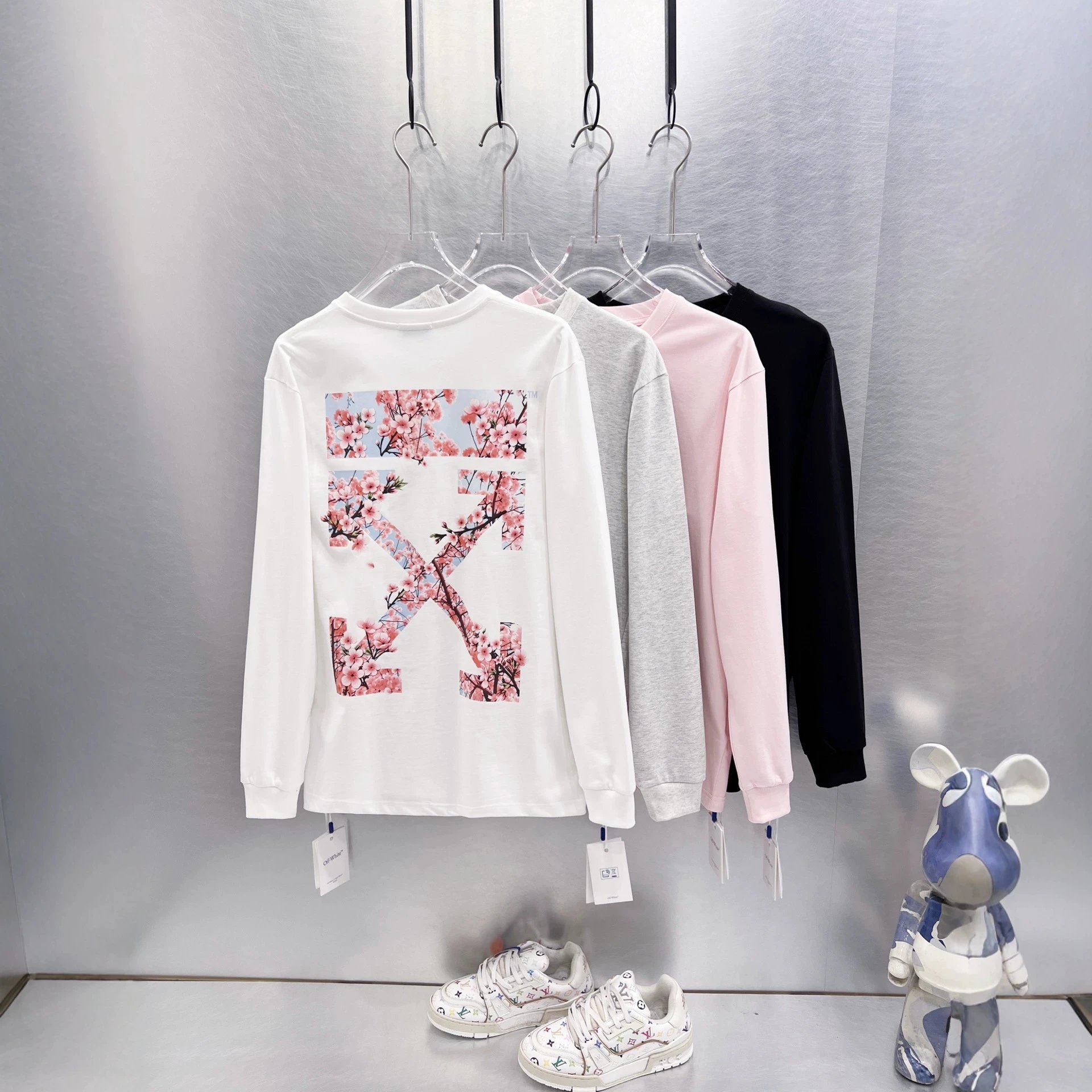 Off-White White Long Sleeve T-Shirt
