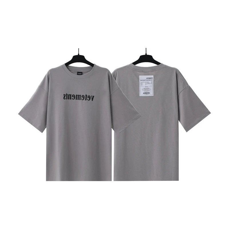 Vetements T-Shirts Washed graphic logo print — gray reverse letter 7042