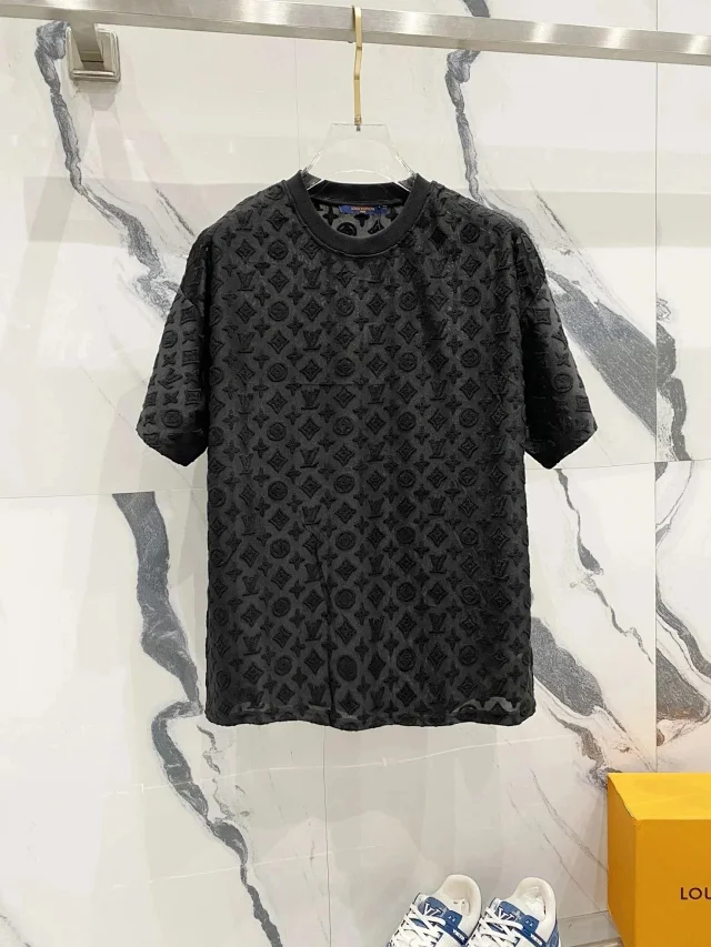 Louis Vuitton T-Shirts Short-Sleeve Logo Print T-Shirt product detail image 8