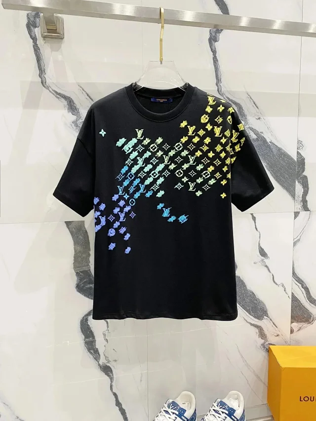 Louis Vuitton T-Shirts Short-Sleeve Logo Print T-Shirt product detail image 12