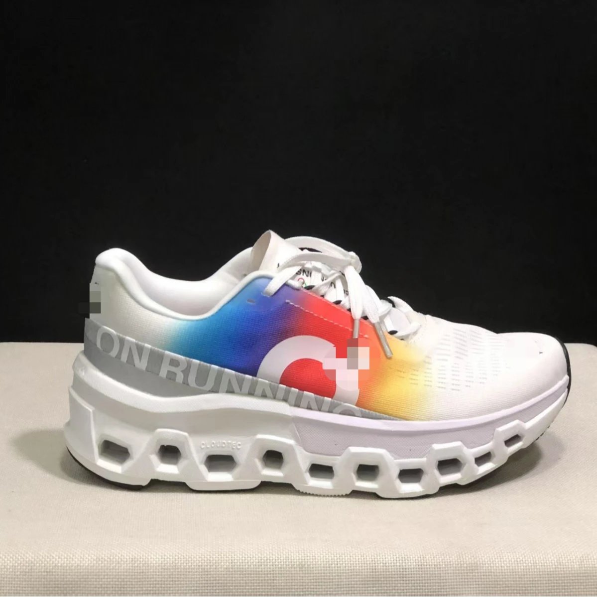 On Sneakers Cloudmonster 2 Running image 3