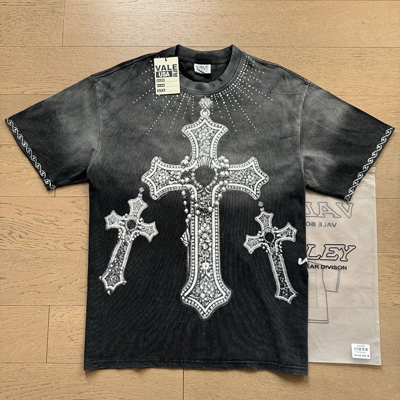 VALE USA T-Shirts Washed Rhinestone Graphic Short-Sleeve T-Shirt — 8125 Washed black