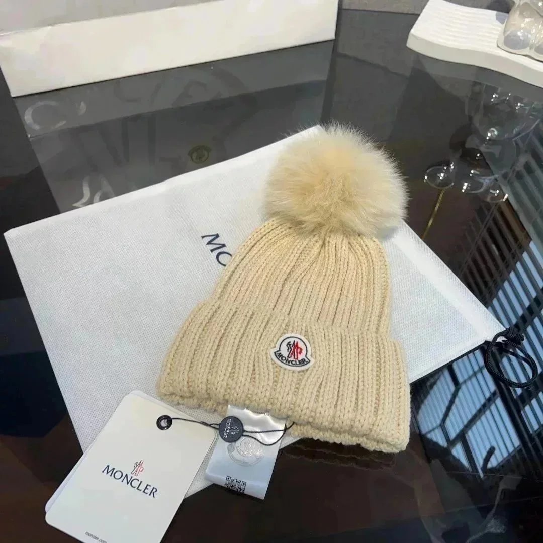 Moncler Hats Rib-Knit Cuffed Beanie — 212
