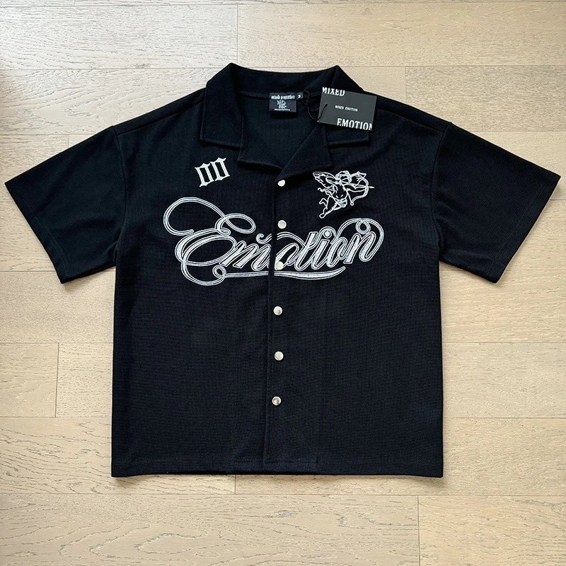 Design Mixed Emotion Script Logo Shorts Black Shorts - 4