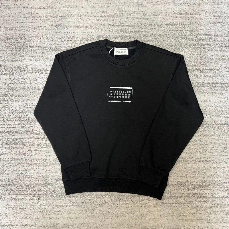 Maison Margiela Hoodies & Sweatshirts Crewneck sweatshirt with number-logo graphics — 19 black