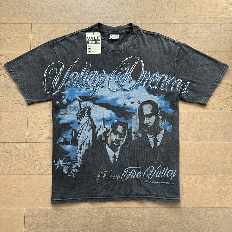 VALE USA T-Shirts Washed rhinestone graphic crew-neck T-shirt — 8026 Wash black hot drill
