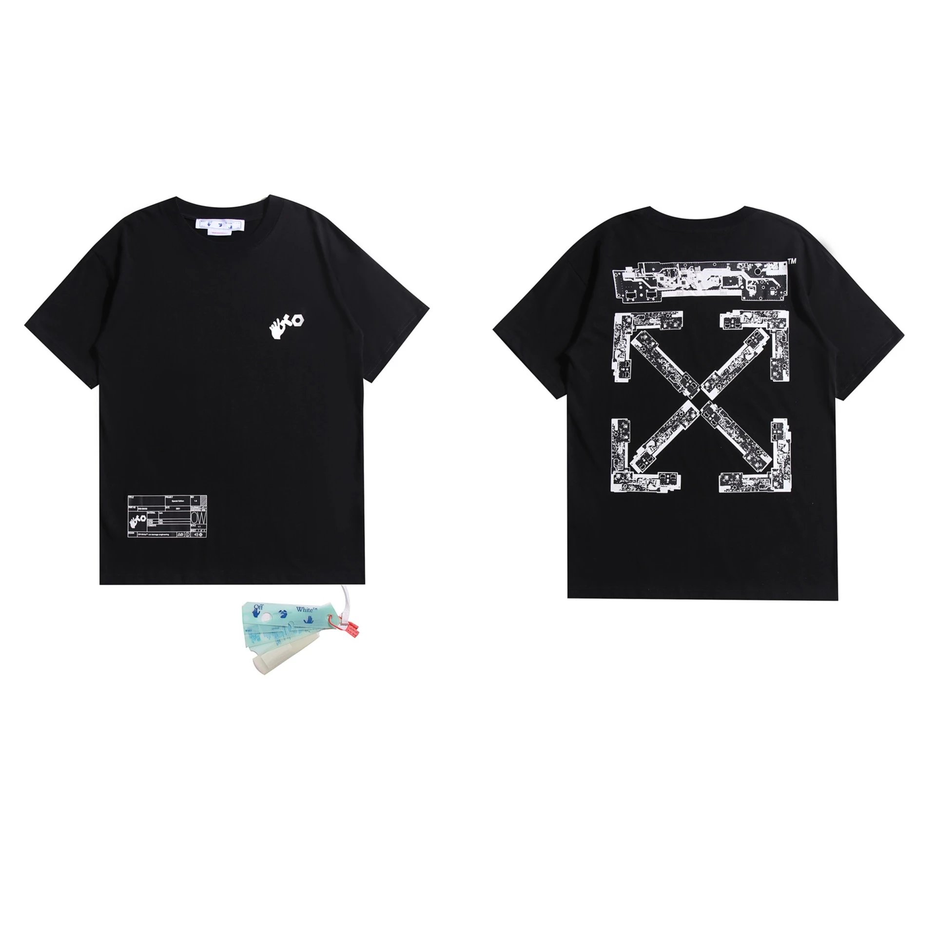 Off-White T-Shirts Arrow graphic print — 2067 Black