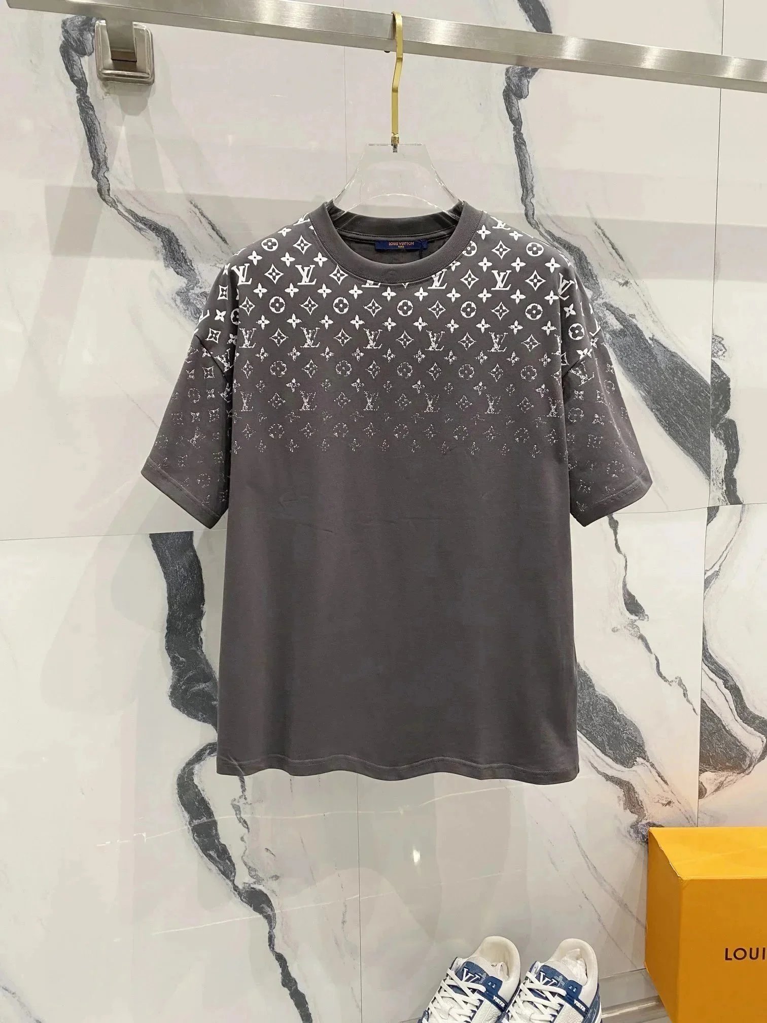 Louis Vuitton T-Shirts Short-Sleeve Logo Print T-Shirt — 55