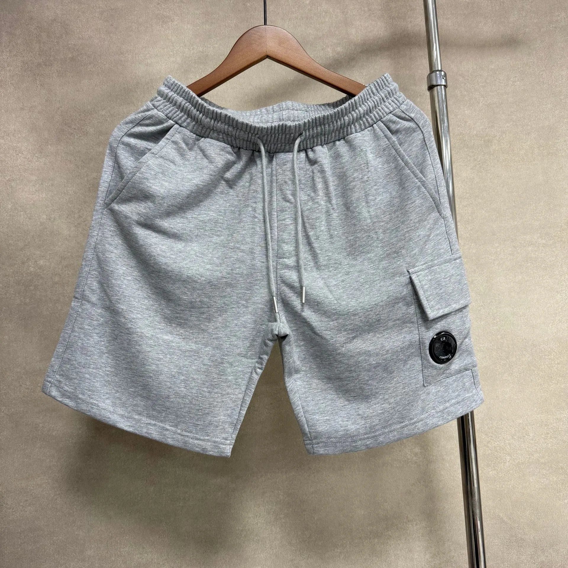 C.P. Company Shorts Drawstring Cargo Lens — 25002 gray shorts