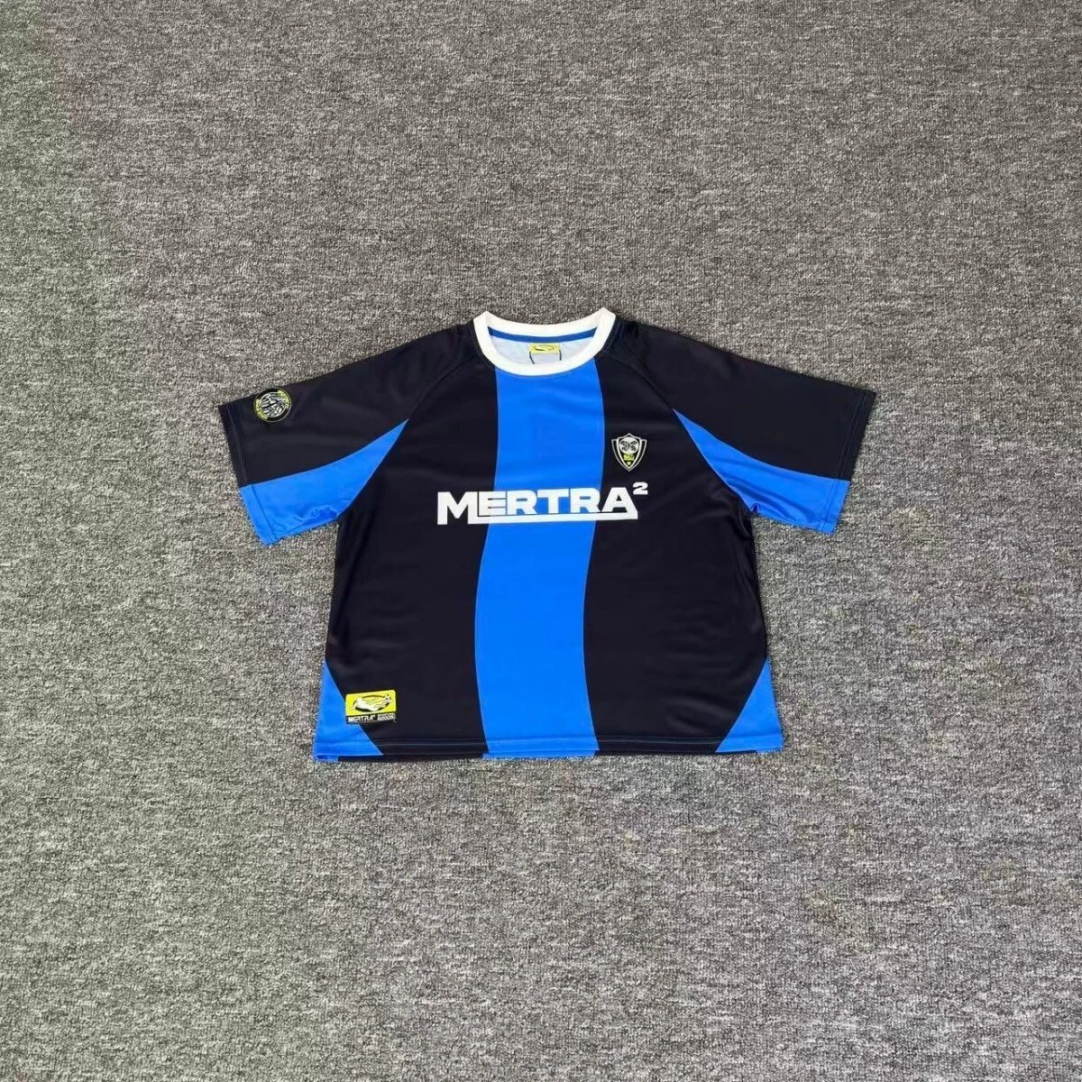 Unbranded T-Shirts Short-Sleeve Graphic T-Shirt — ME-T090 Black and Blue