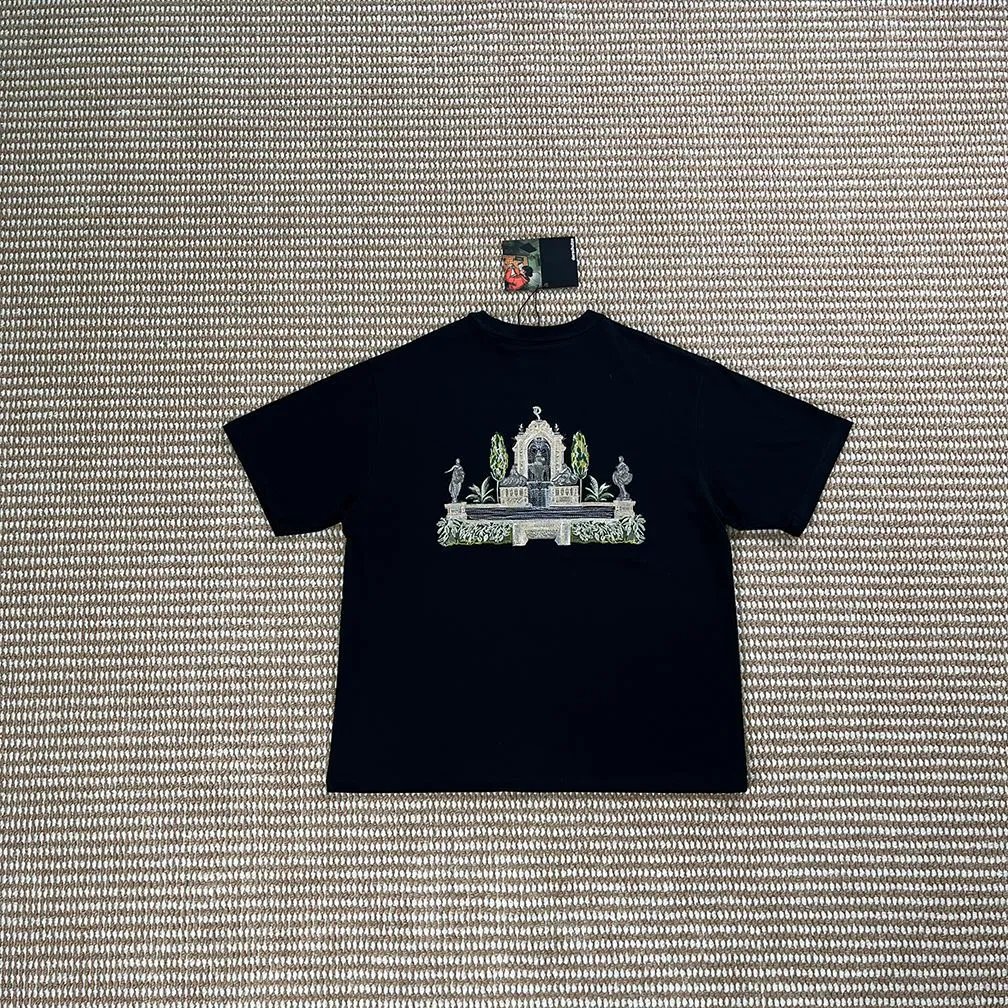 Derschutze T-Shirts Embroidered Graphic Short-Sleeve T-Shirt — Fountain / Black [Short Sleeve]
