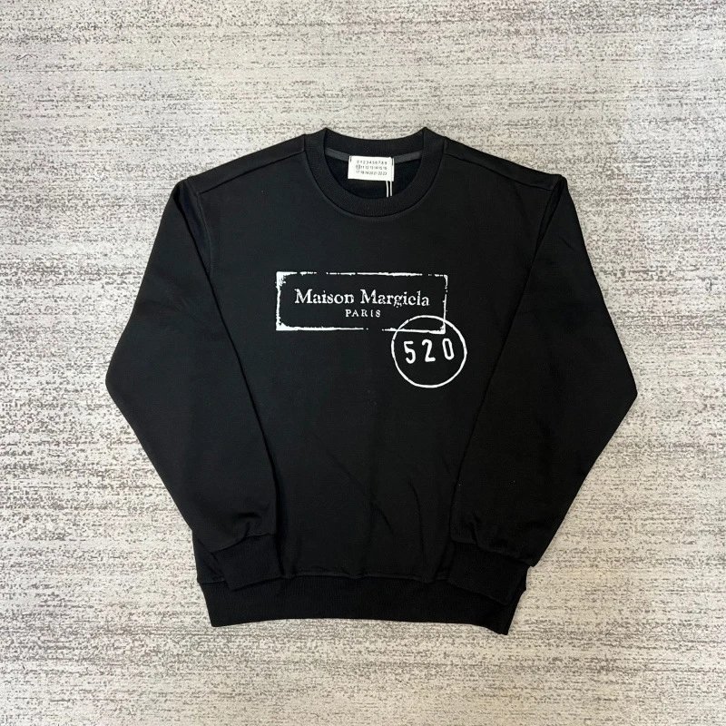 Maison Margiela Hoodies & Sweatshirts Crewneck sweatshirt with number-logo graphics — 18 black
