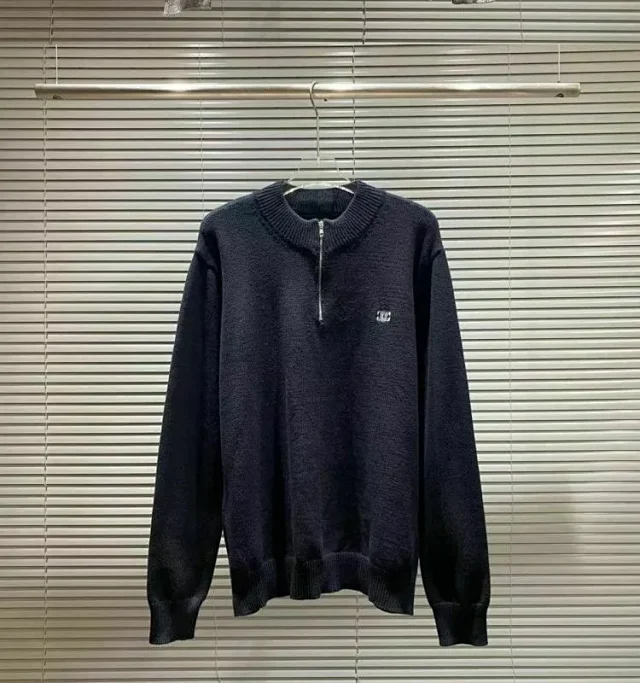 Gucci Knitwear Assorted knit sweaters and cardigans product detail image 5
