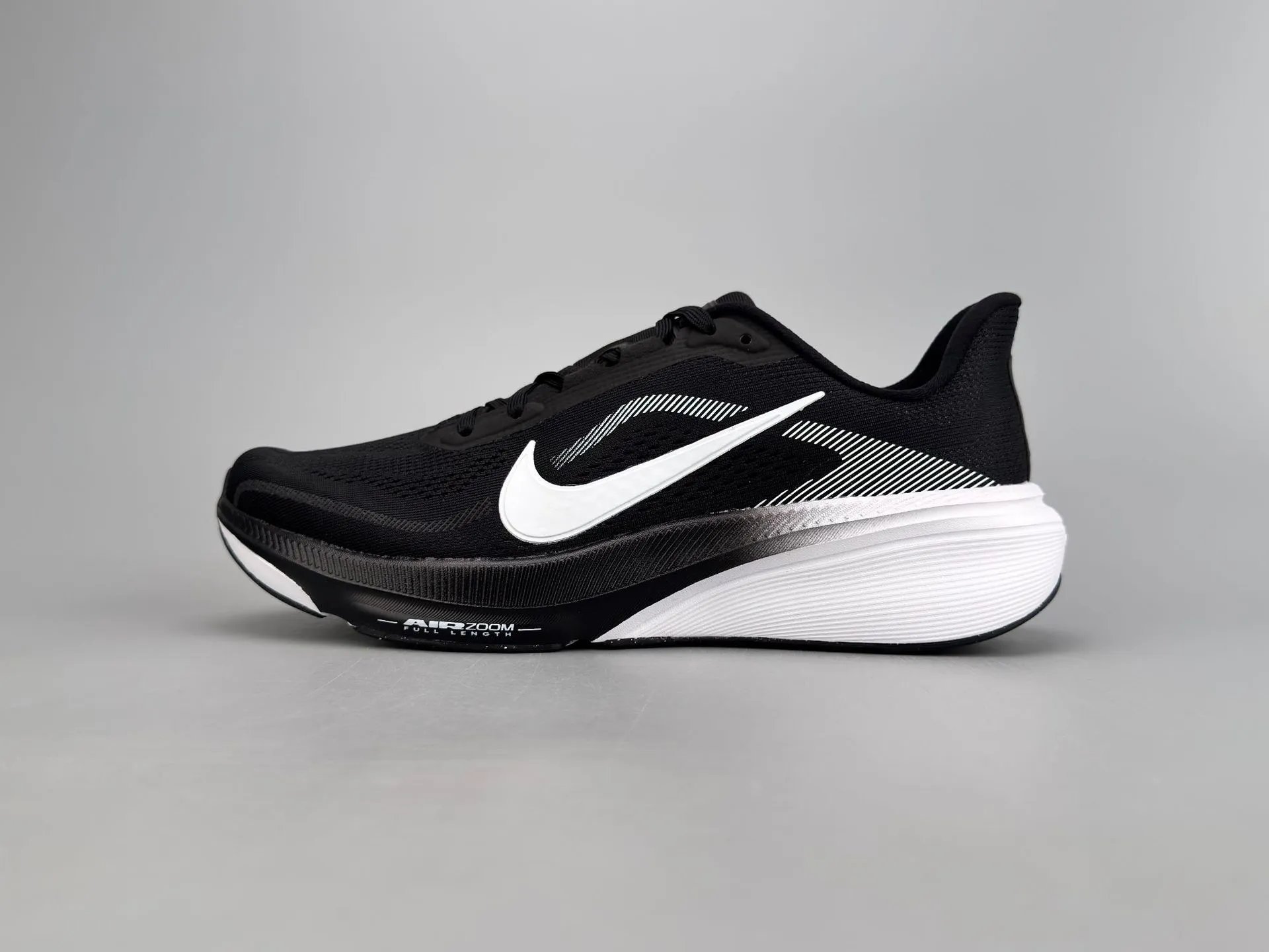 Nike Sneakers Air Zoom Full-Length — Style 1