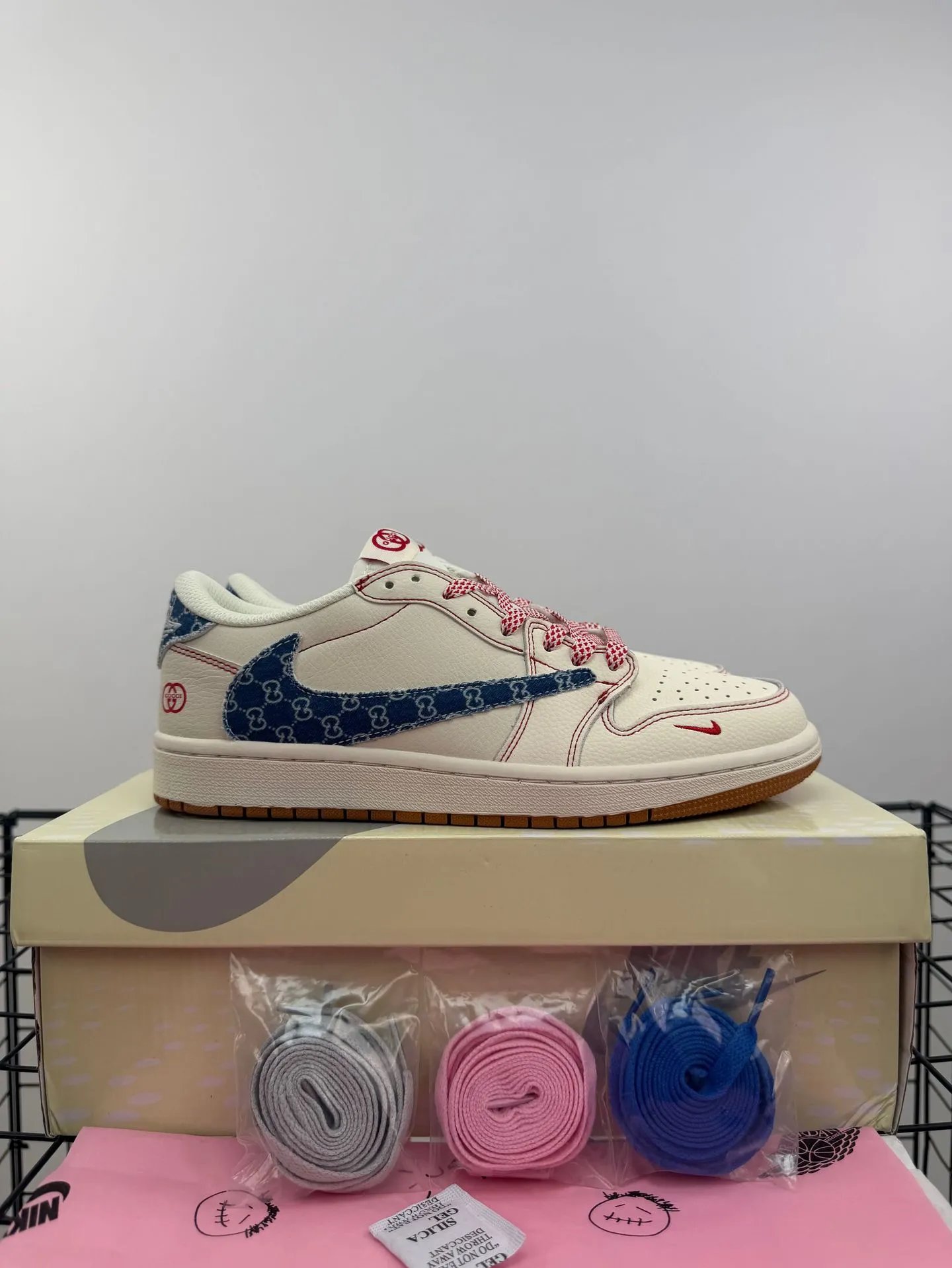 Nike Sneakers Air Jordan 1 Low — aj 1 Barbed white-blue hook