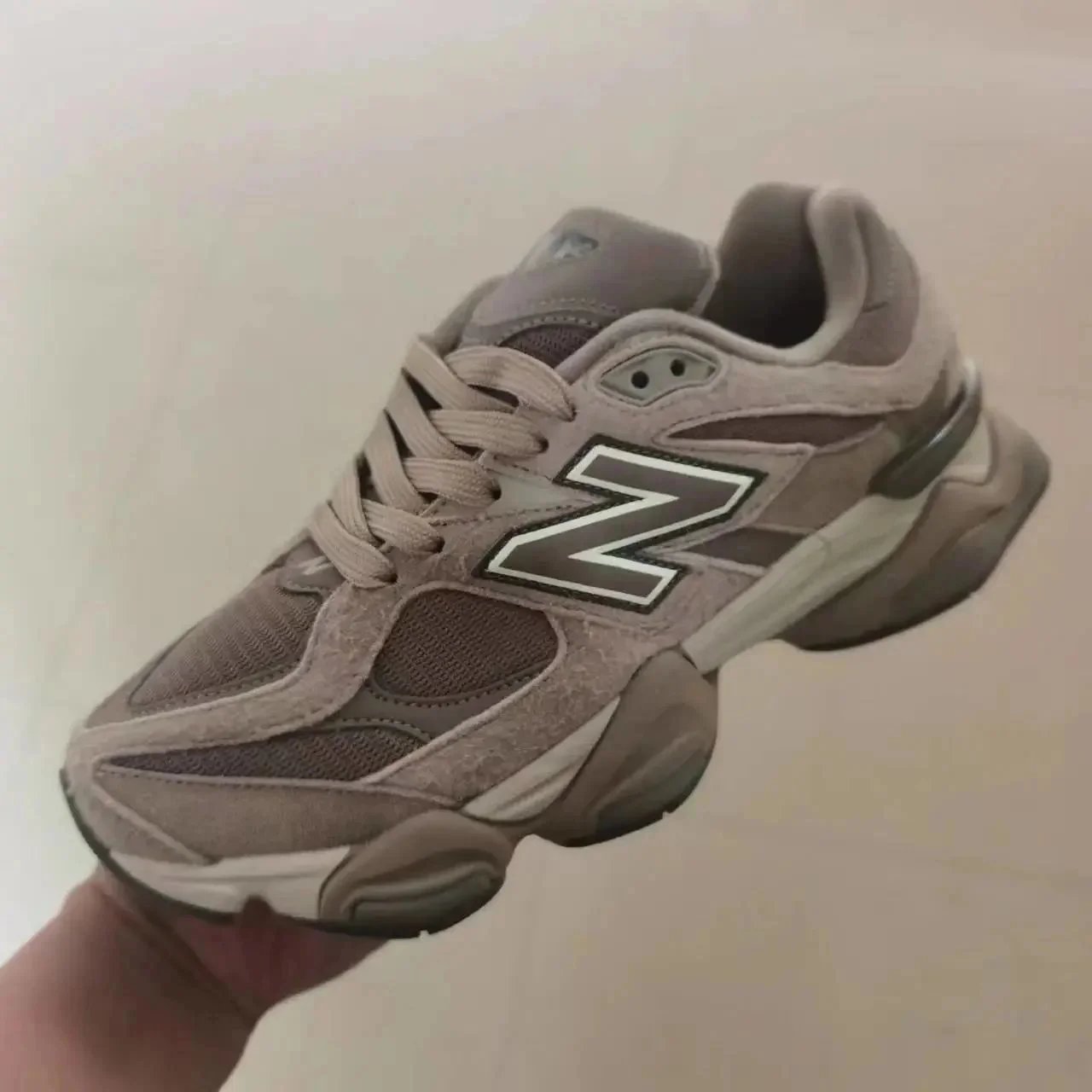 Unbranded Sneakers Chunky mesh with N-shaped side logo — 11
