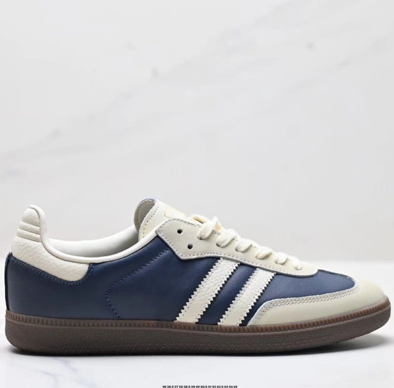 Unbranded Sneakers Low-top three-stripe — Dark blue