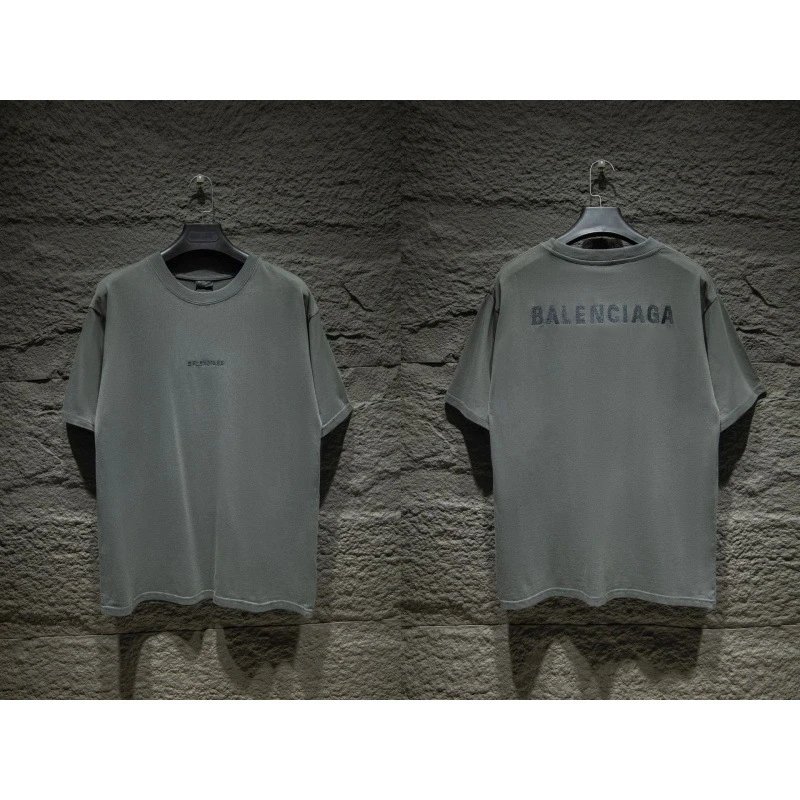 Balenciaga T-Shirts Oversized Logo-Print Short-Sleeve T-Shirt — 34