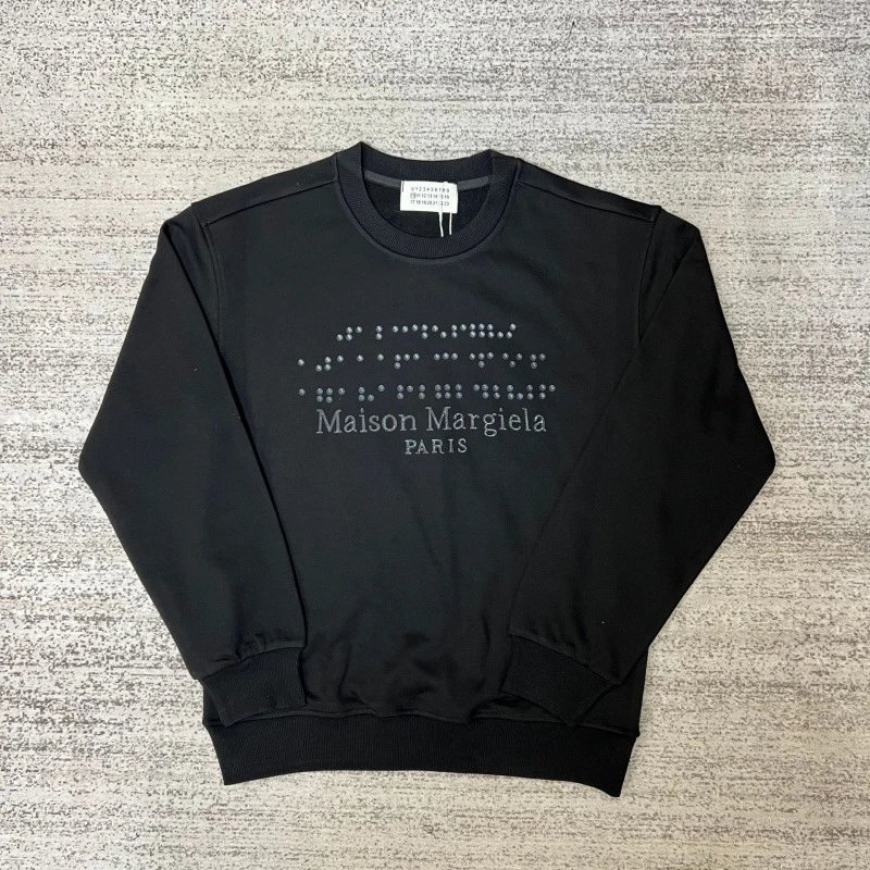 Maison Margiela Hoodies & Sweatshirts Crewneck sweatshirt with number-logo graphics — 32 black
