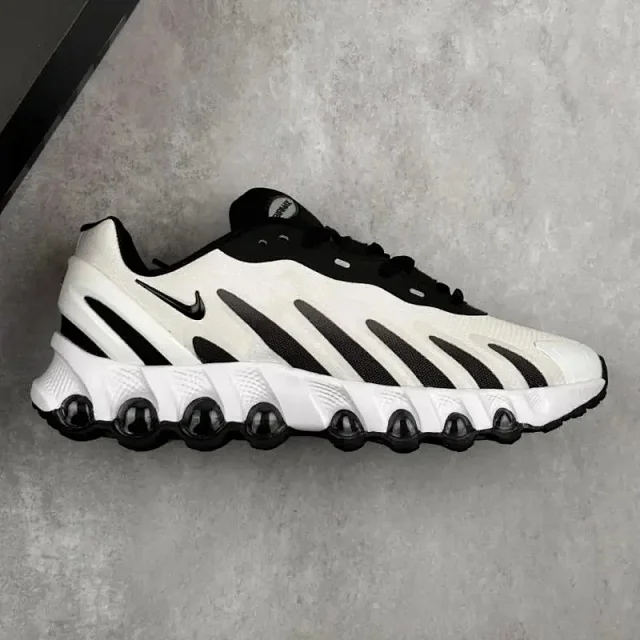 Nike Sneakers Column-cushioned product detail image 5