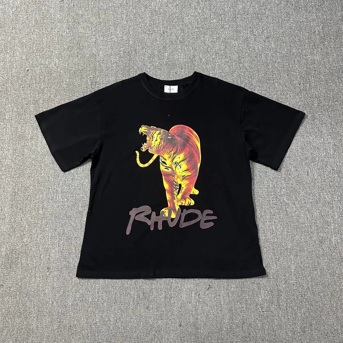 Rhude T-Shirts Tiger Graphic — 1209 black