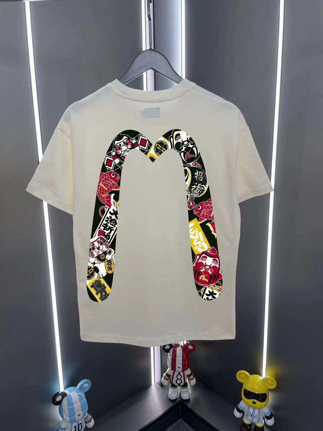 Evisu T-Shirts Graphic-print crew-neck — 17 Apricot color