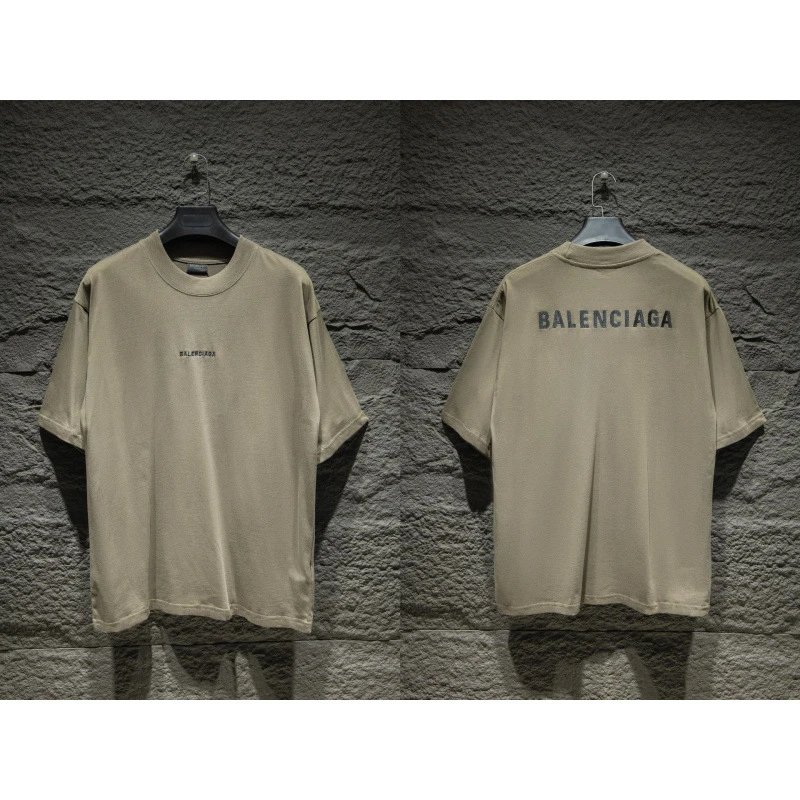Balenciaga T-Shirts Oversized Logo-Print Short-Sleeve T-Shirt — 33