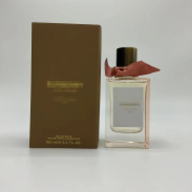Burberry Hawthorn Bloom / Garden Roses Windsor Tonic product detail image 2