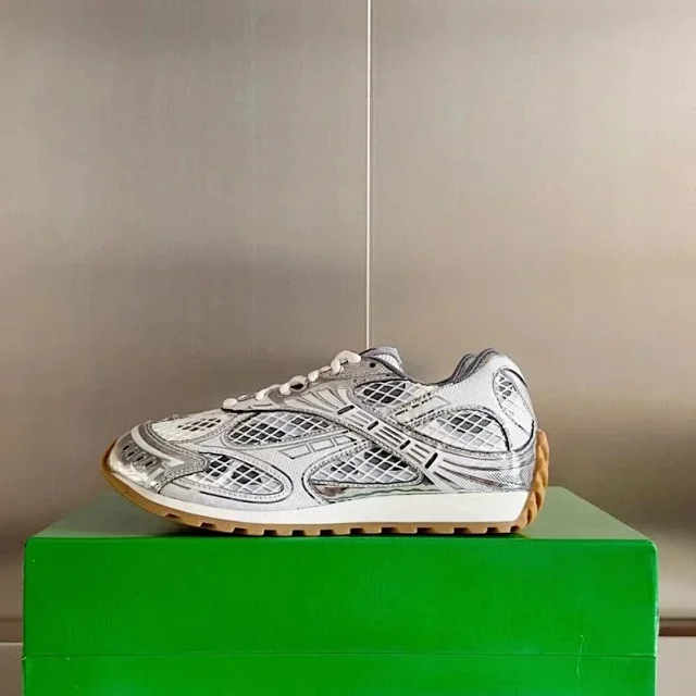 Unbranded Sneakers Mesh-panel low-top with metallic overlays product detail image 5