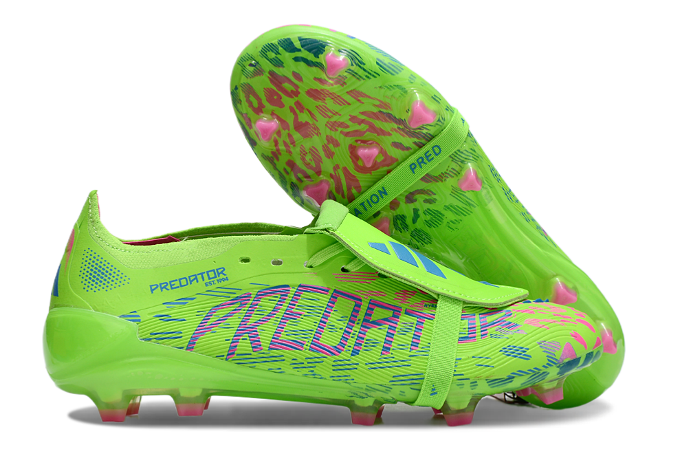 Nike Football Cleats — 015
