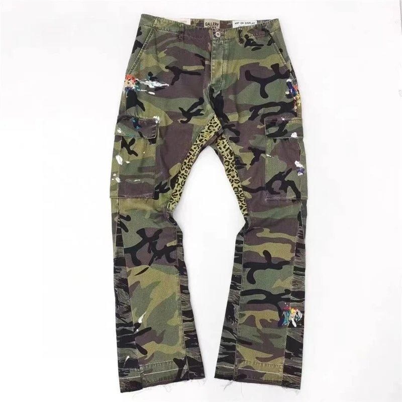 Gallery Dept. Shorts Distressed paint-splatter denim — 903 Camouflage
