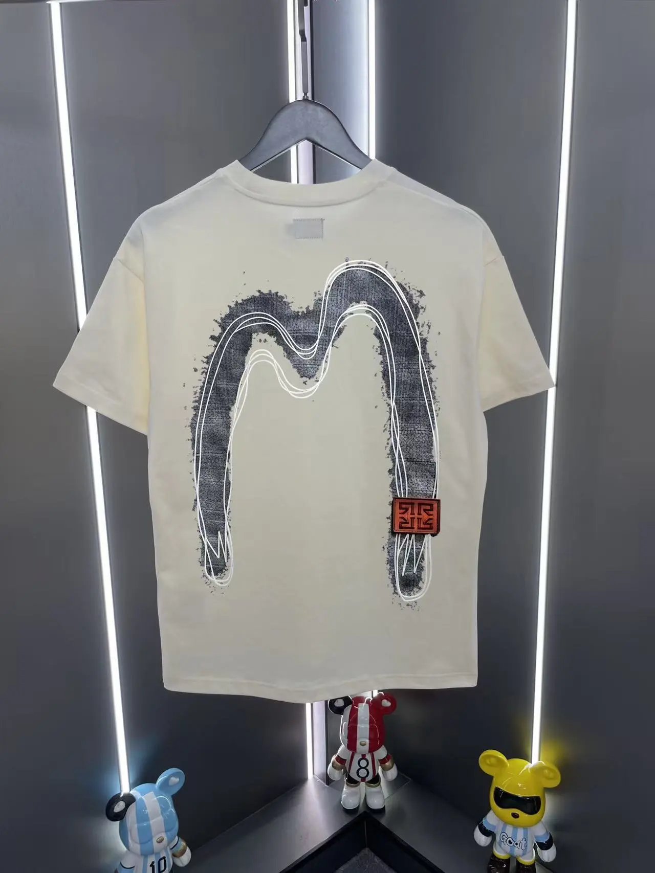 Evisu T-Shirts Graphic-print crew-neck — 12 Apricot color