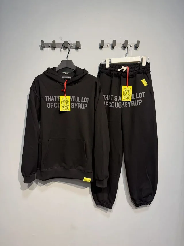 Deno Studio Hoodies & Sweatshirts That's a Awful Lot of Cough Syrup Graphic Pullover Hoodie product detail image 7