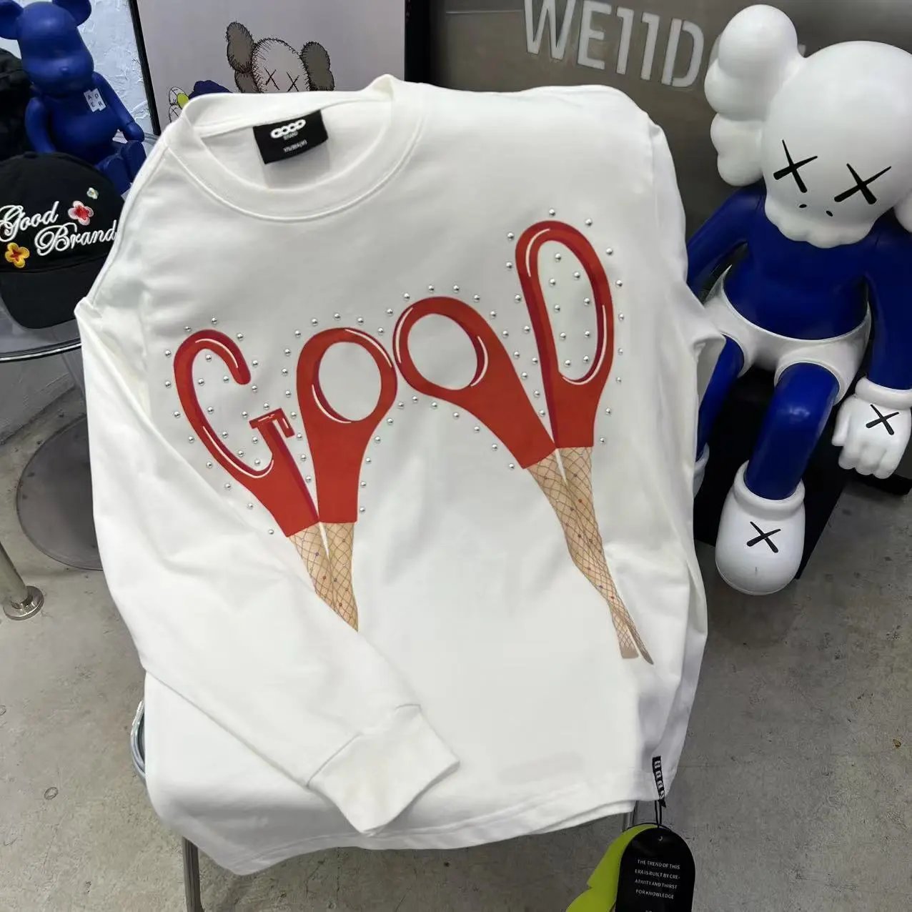 Good Brand Hoodies & Sweatshirts Rhinestone Graphic Sweatshirt Collection — G 48 white