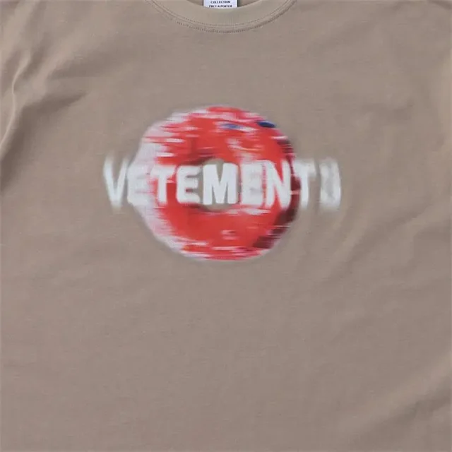 Vetements T-Shirts Washed graphic logo print product detail image 9