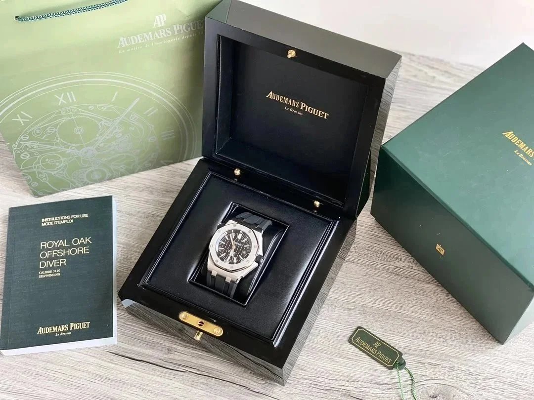 Audemars Piguet Royal Oak Automatic Silver Tapisserie Dial Watch Watches - 9